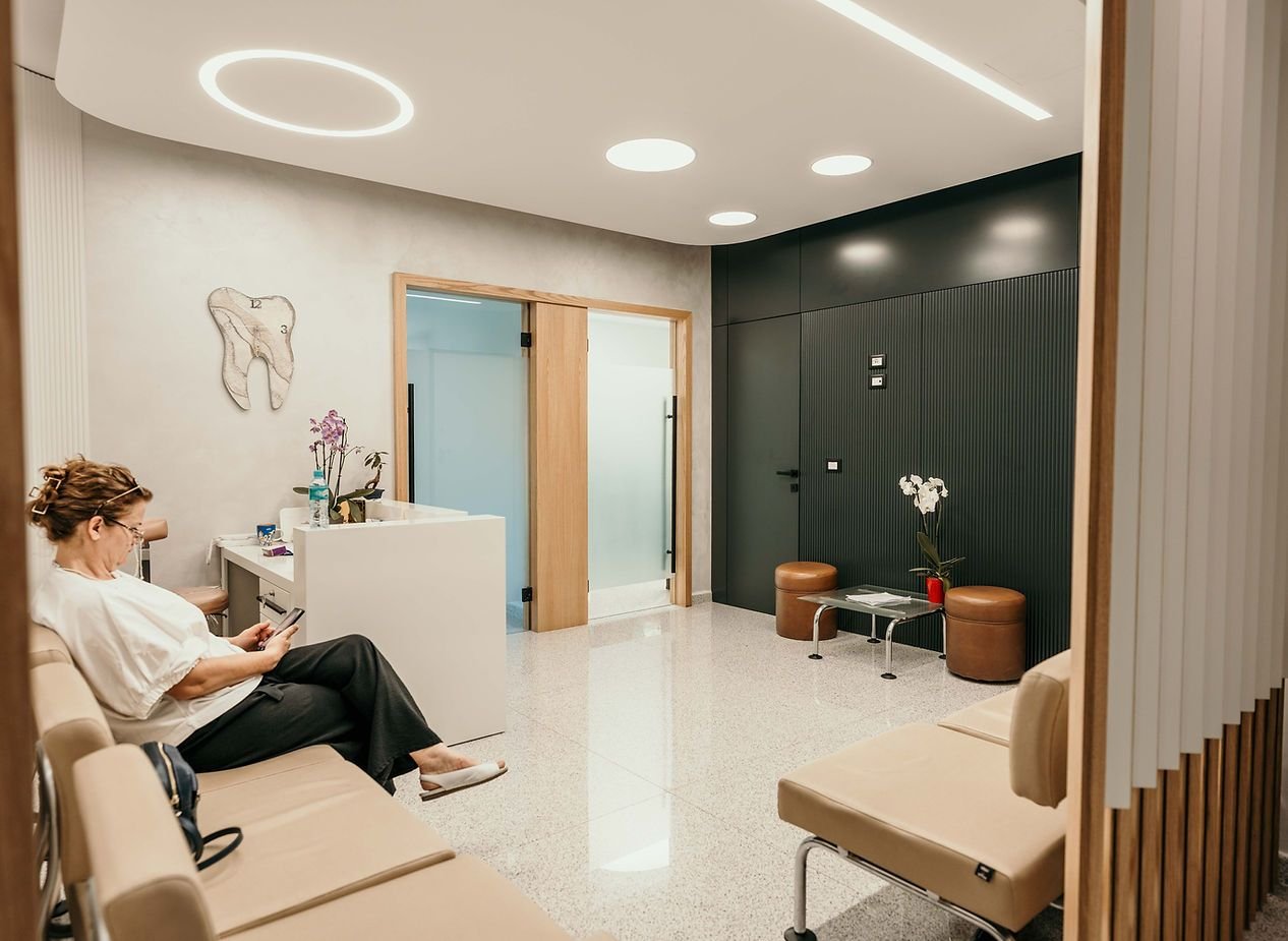 Sala de espera de Kurti Clinic