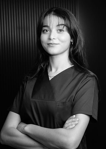 Aventus_Dental_Clinic_–_Leading_Dental_Tourism_in_Tirana,_Albania_Trusted_by_Patients_Ac